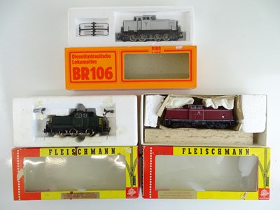 Lot 42 - A group of European Outline diesel shunting...