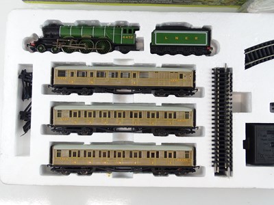 Lot 423 - A HORNBY R1039 "Flying Scotsman" train set,...