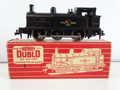 Lot 442 - A HORNBY DUBLO 2206 2-rail Class R1 steam tank...