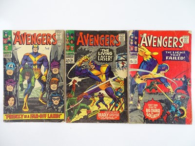 Lot 196 - AVENGERS #30, 34, 35 - (3 in Lot) - (1966 -...