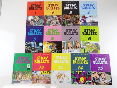 Lot 334 - STRAY BULLETS #1, 2, 3, 4, 5, 6, 7, 8, 11, 12,...