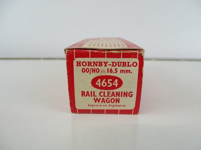 Lot 461 - A rare HORNBY DUBLO 4654 rail cleaning wagon -...
