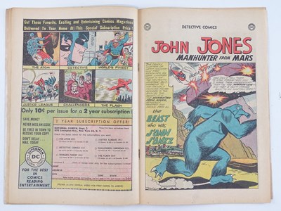 Lot 456 - DETECTIVE COMICS: BATMAN #324 - (1964 - DC -...