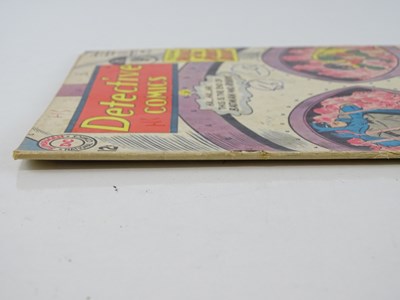 Lot 456 - DETECTIVE COMICS: BATMAN #324 - (1964 - DC -...