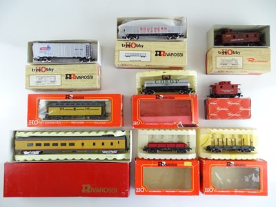 Lot 48 - A group of American Outline wagons and coaches...