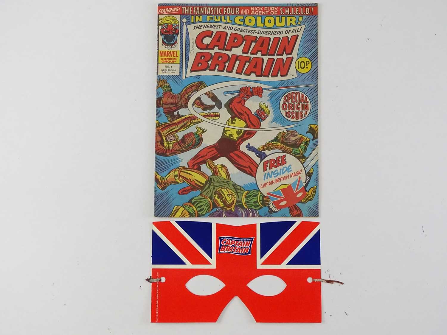 Lot 554 - CAPTAIN BRITAIN #1 - (1976 - BRITISH/MARVEL -...