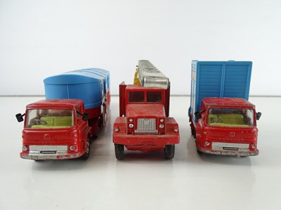 Lot 105 - A group of CORGI TOYS Chipperfield Circus...