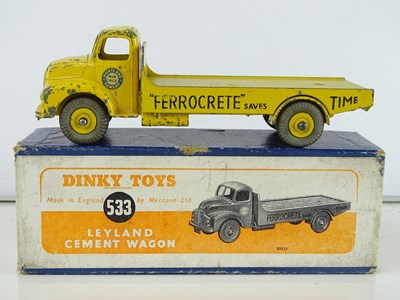 Lot 160 - A DINKY Toys 533 Leyland Cement Wagon - F in G...