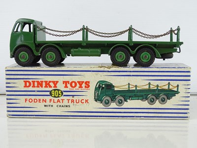 Lot 170 - A DINKY Toys 905 Foden Flat Truck with chains -...