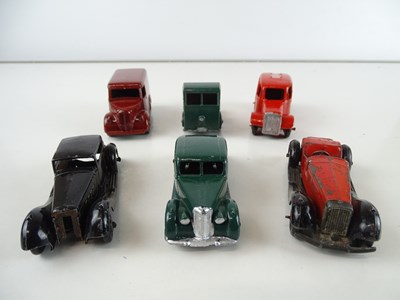 Lot 184 - A mixed group of vintage DINKY models, some...