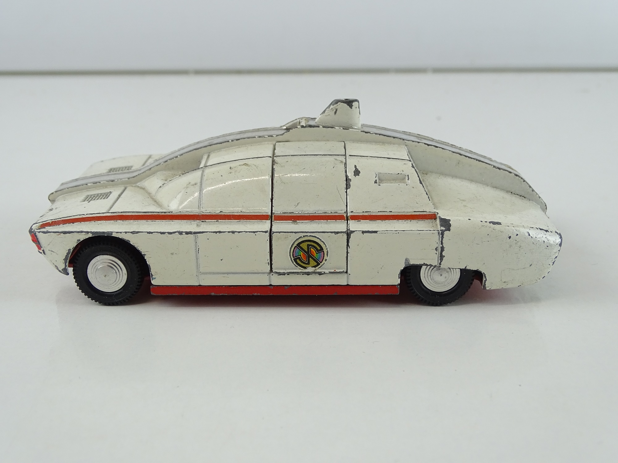 Vintage Dinky 1971 Gerry Andersons Captain Scarlet And The