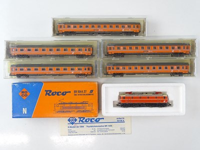 Lot 264 - A group of ROCO N gauge Austrian outline...