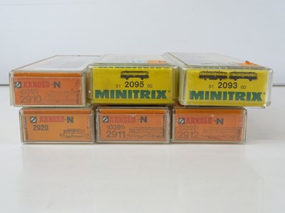 Lot 293 - A mixed group of N Gauge German Outline...