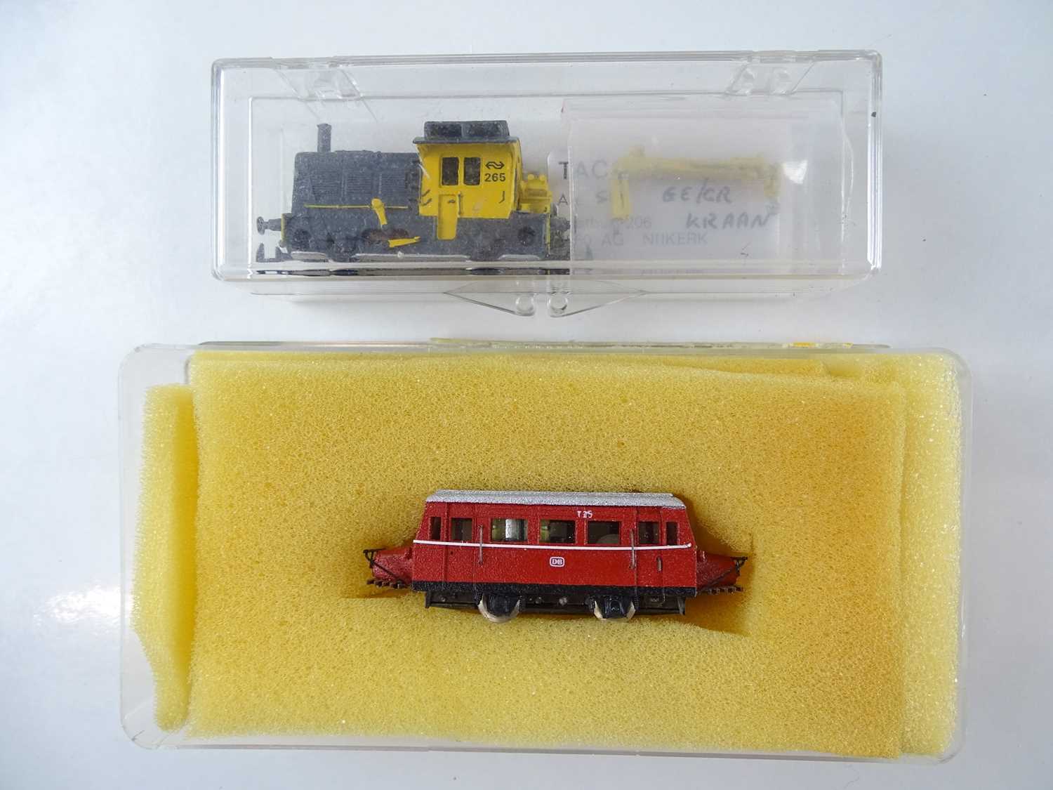 Lot 294 - A pair of European Outline kit built N Gauge...