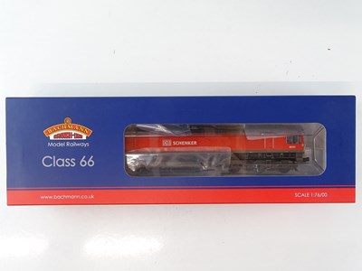 Lot 352 - A BACHMANN 32-734A Class 66 diesel locomotive...