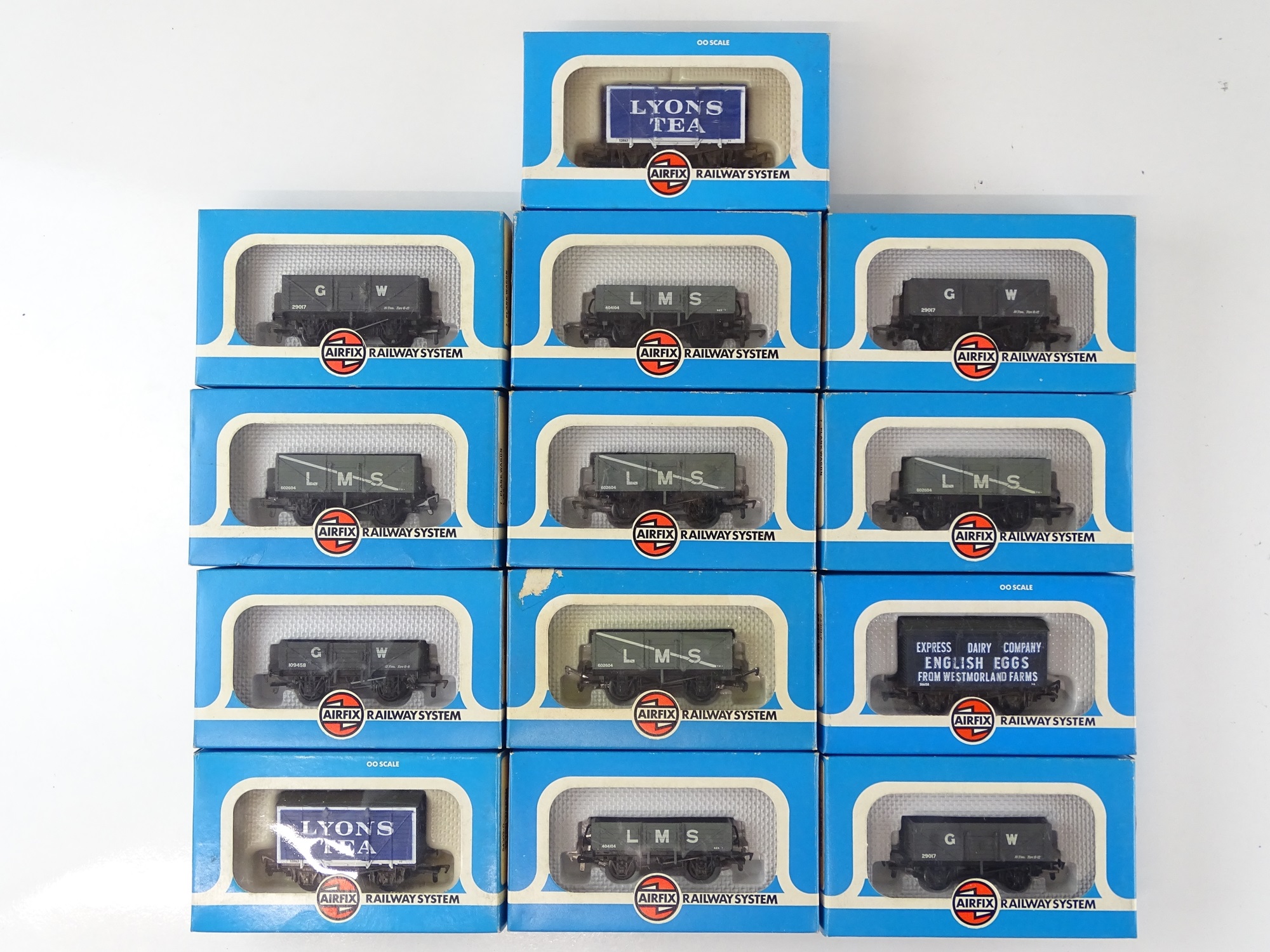 airfix wagons