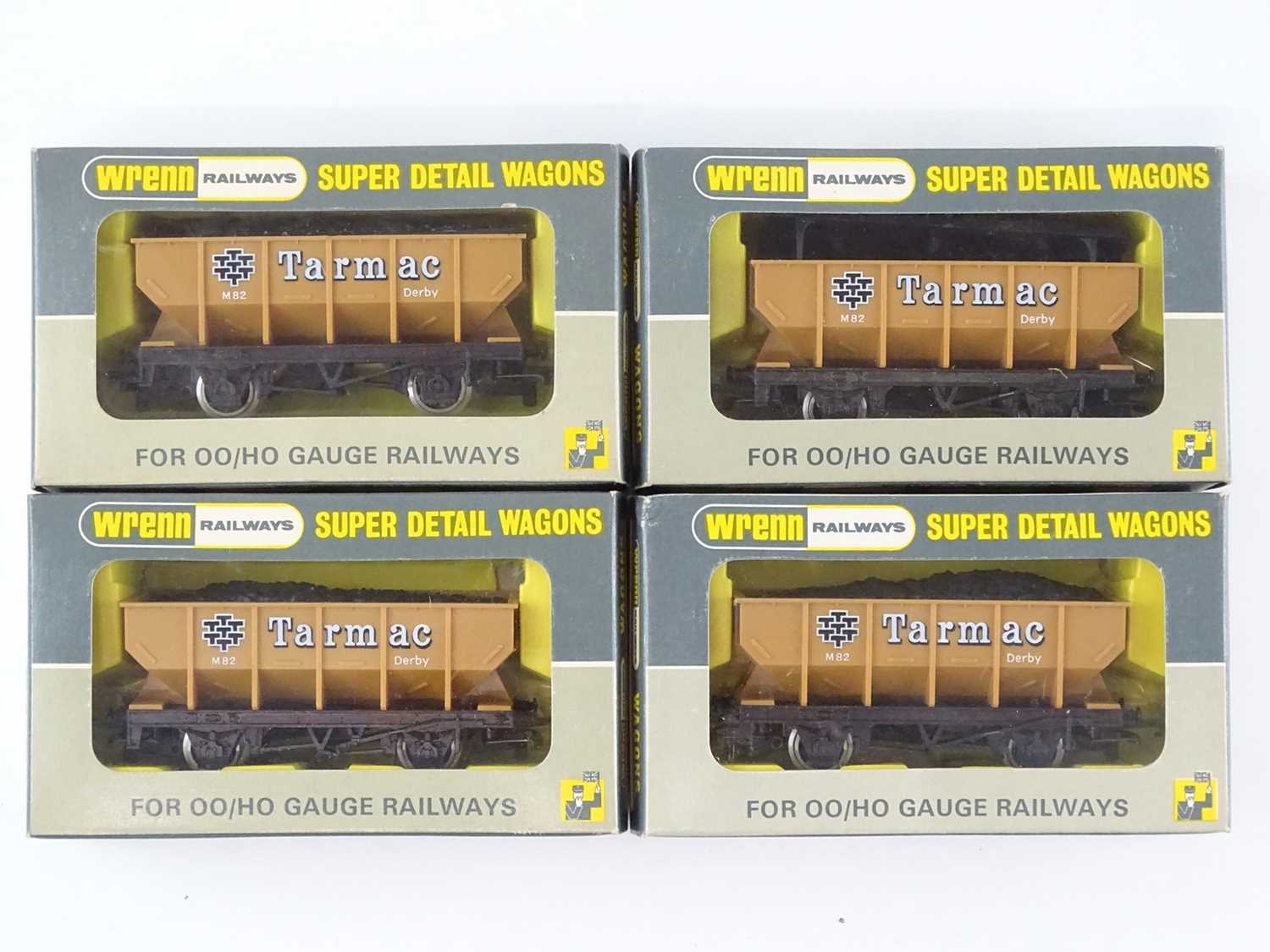 Lot 418 - A group of WRENN W5056 Tarmac Hopper Wagons -...