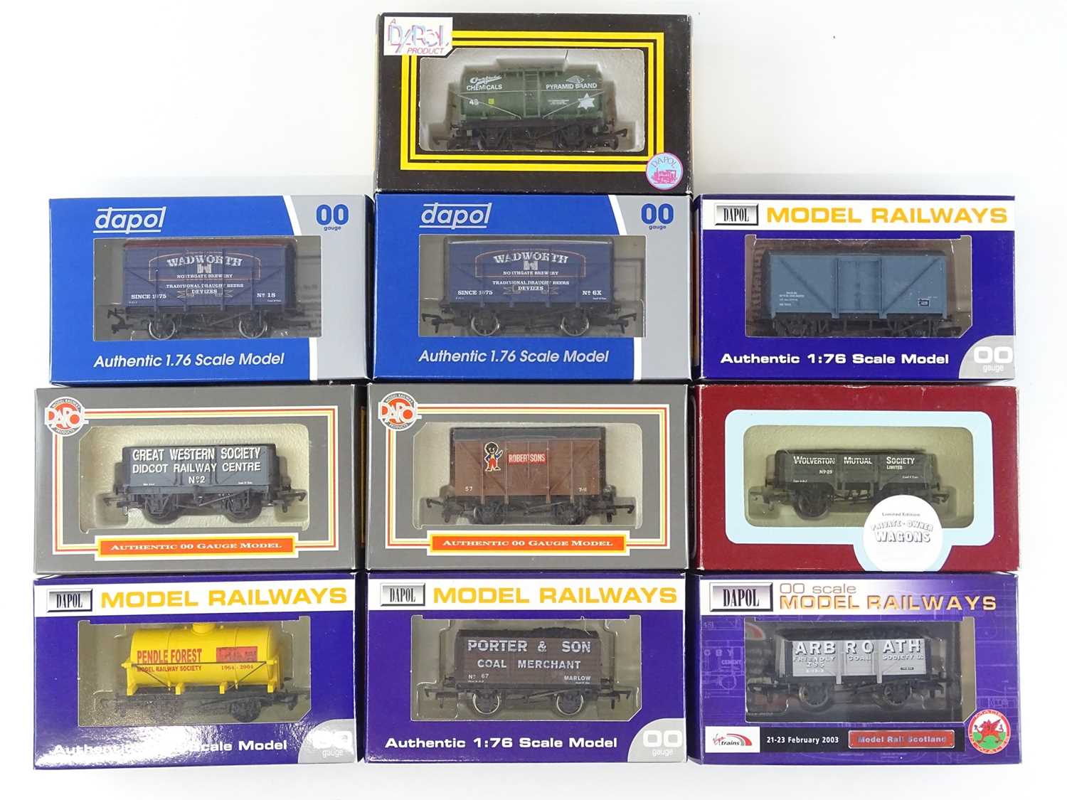 Lot 467 - A mixed group of DAPOL wagons - including a...