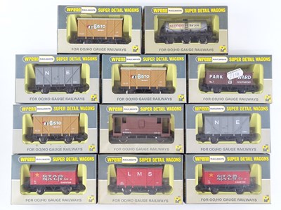 Lot 484 - A mixed group of WRENN wagons as lotted - G/VG...