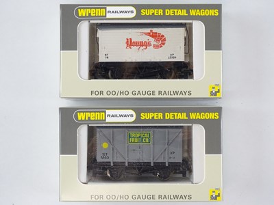 Lot 507 - A pair of rarer WRENN wagons comprising W5052...