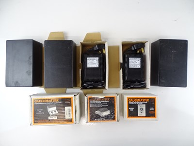 Lot 512 - A quantity of controller and transformer items...