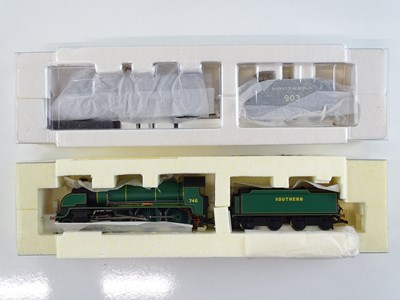 Lot 536 - A pair of HORNBY Southern Railway steam...