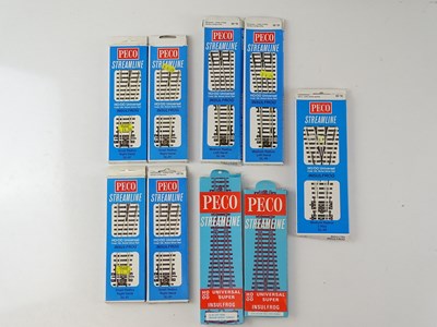 Lot 521 - A small group of boxed PECO Streamline points,...