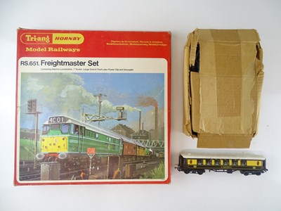 Lot 524 - A TRI-ANG HORNBY RS651 Freightmaster train set...