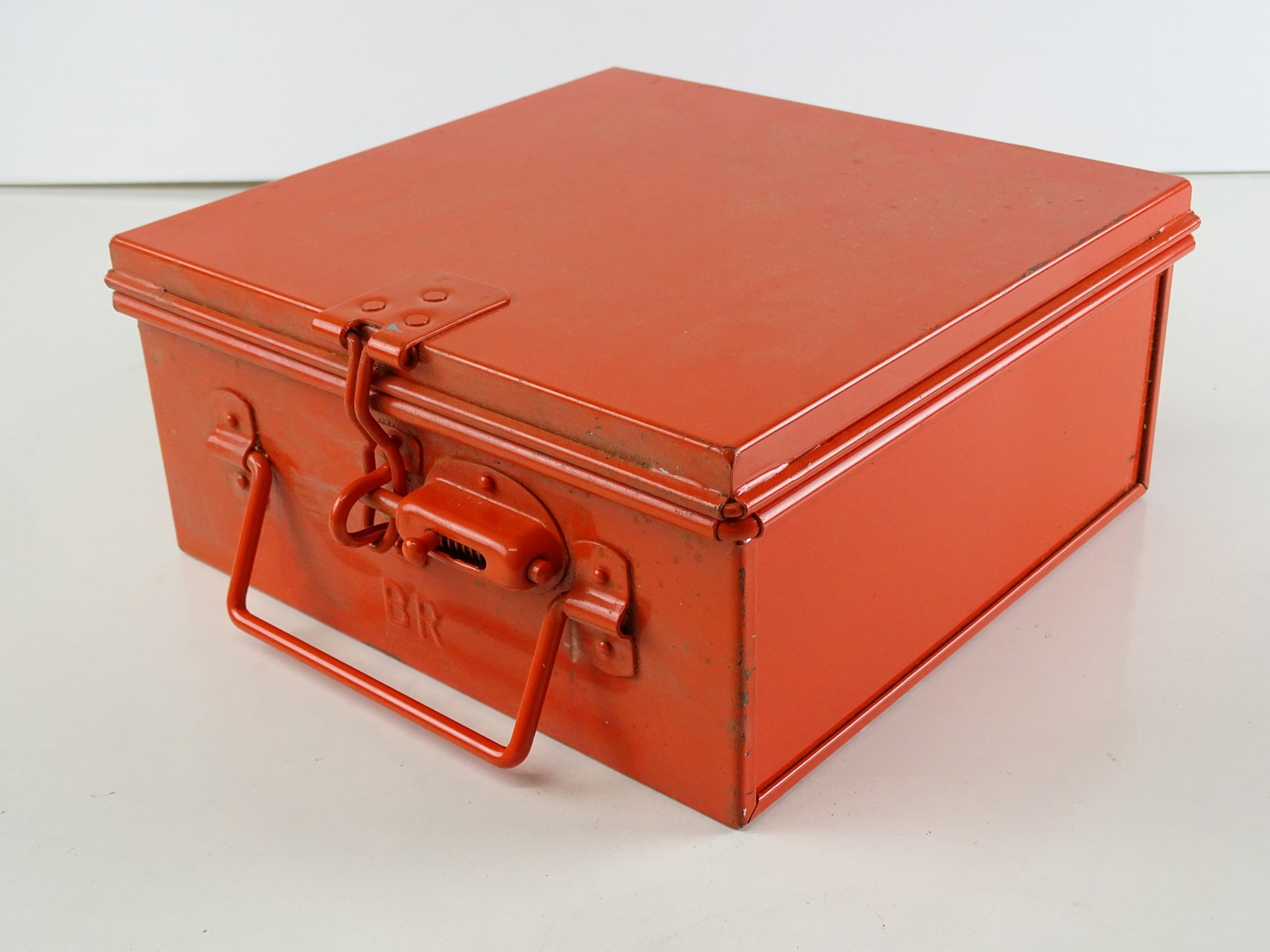 Lot 227 - A BR painted, square detonator box in bright