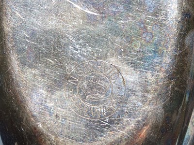 Lot 125 - A pair of 'bonbon' silver plate dishes (8" x 4....