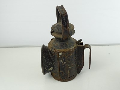 Lot 151 - A group of railway lamps as lotted (5)