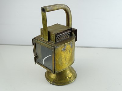 Lot 157 - A Spanish Outline RENFE brass railway lamp