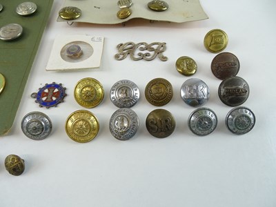 Lot 38 - A mixed group of Railway buttons and service...