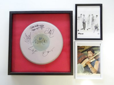 Lot 474 - A large quantity of framed and glazed...
