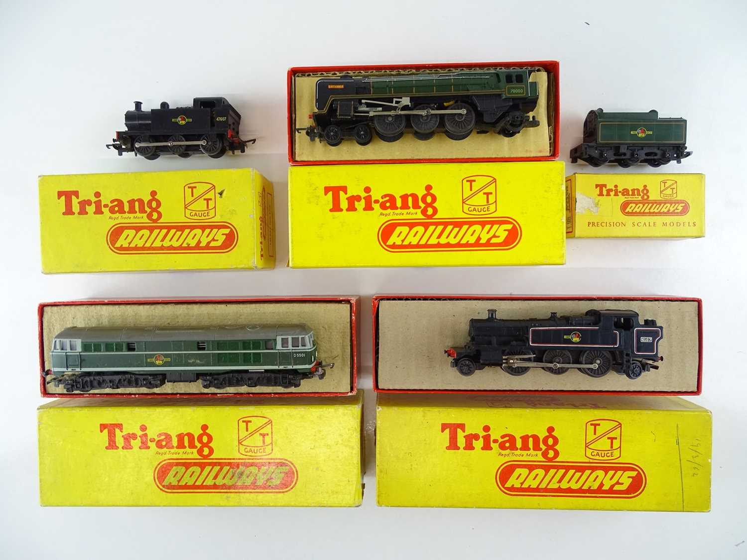 Lot 157 - A group of TRI-ANG TT Gauge locomotives...