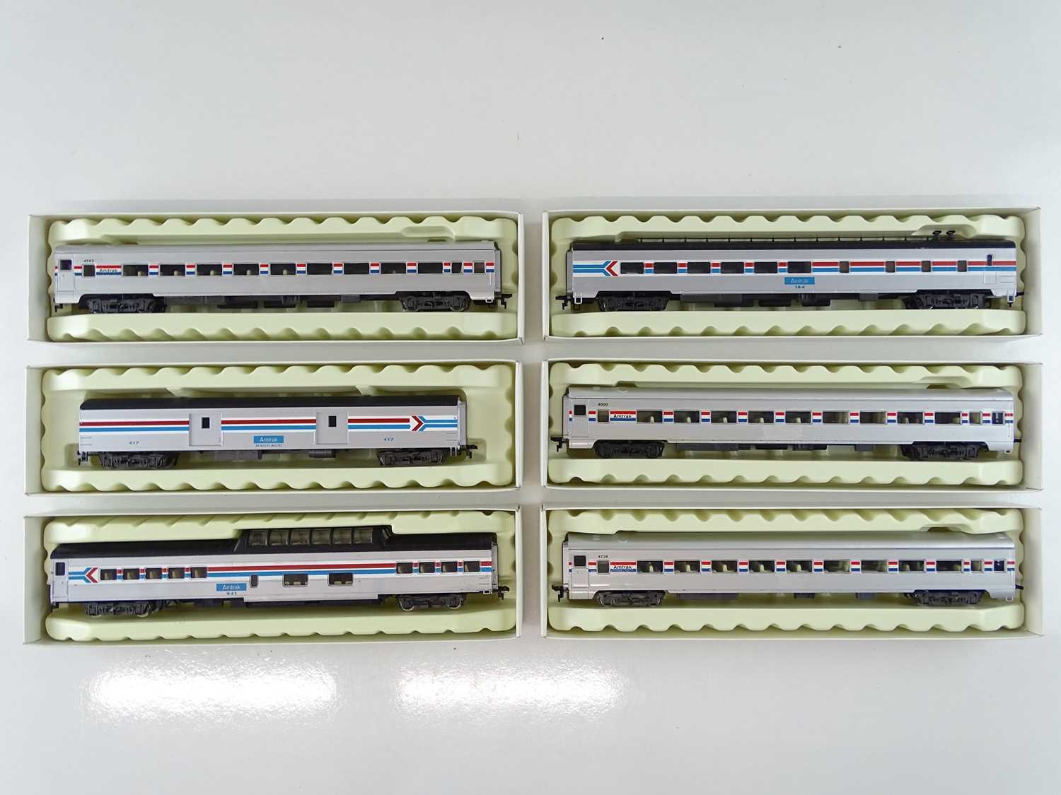 Lot 169 - A group of RIVAROSSI HO Gauge American Outline...