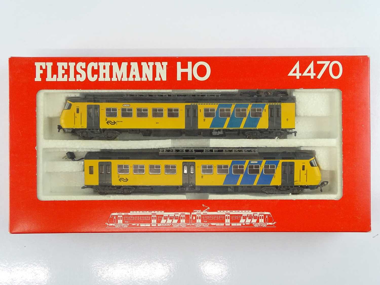 Lot 203 - A FLEISCHMANN HO Gauge 4470 "Sprinter" 2 car...