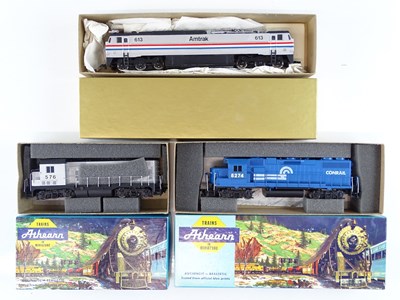 Lot 215 - A group of American Outline HO Gauge diesel...