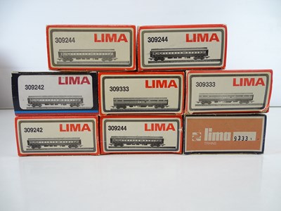 Lot 216 - A group of LIMA HO Gauge South African Outline...