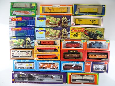 Lot 93 - A group of American Outline wagons by...