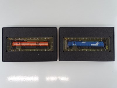 Lot 220 - A pair of SPECTRUM HO Gauge American Outline...