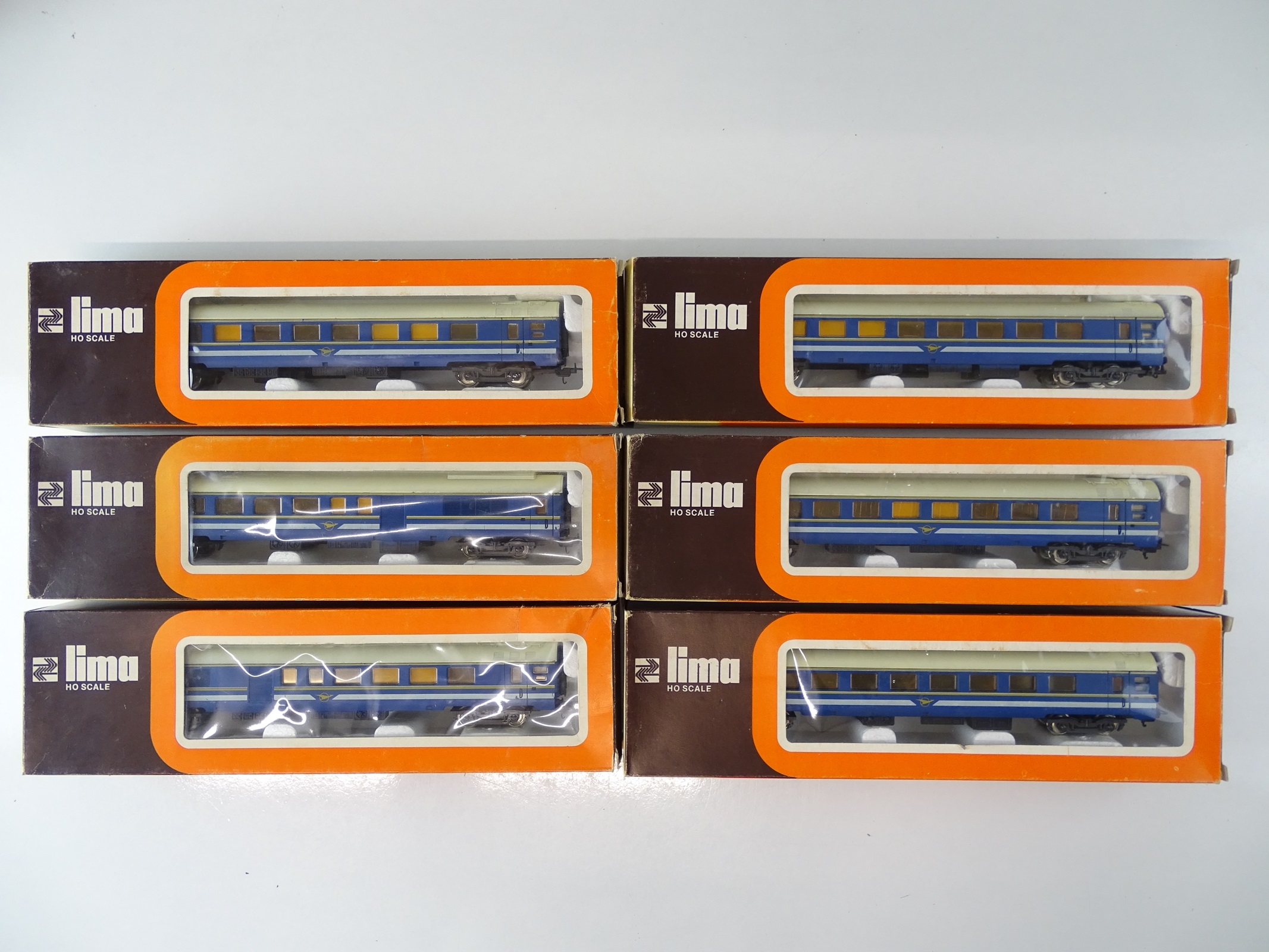 Lot 231 A group of LIMA HO Gauge South African