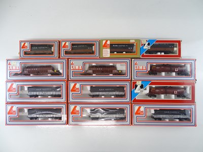 Lot 239 - A mixed group of LIMA HO Gauge South African...