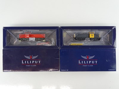 Lot 246 - A pair of LILIPUT HO Gauge Dutch outline MAK...