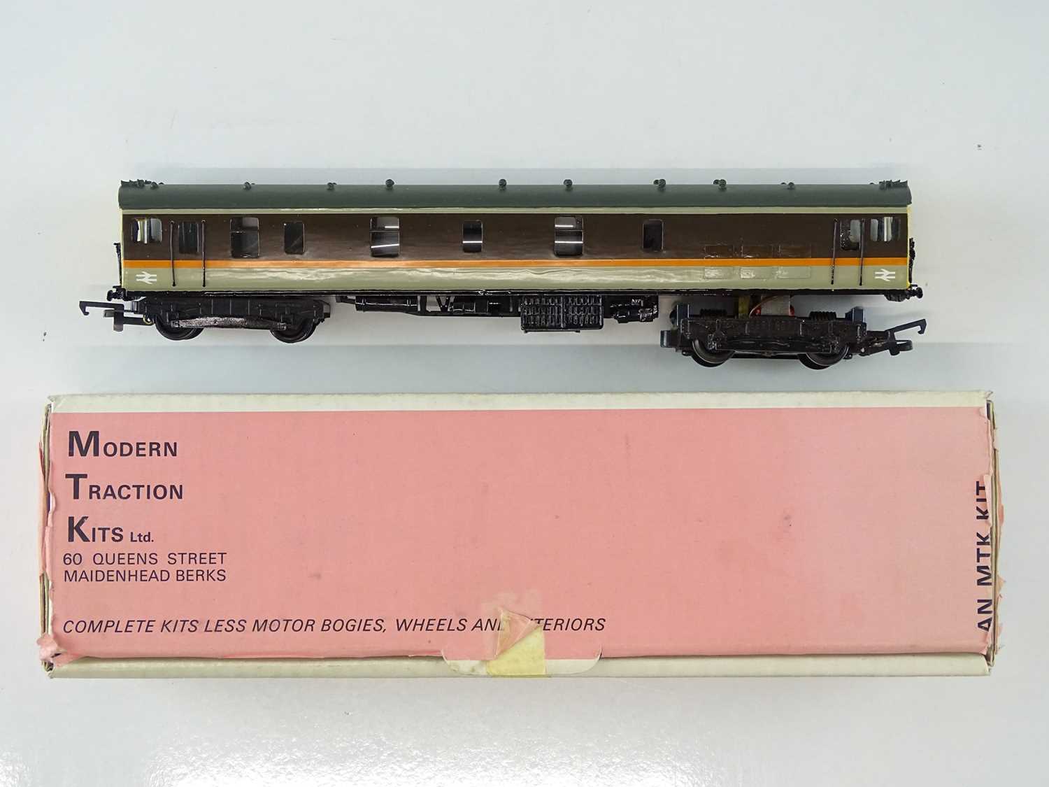 Lot 269 - A MODERN TRACTION KITS OO Gauge MU24 SR Class...