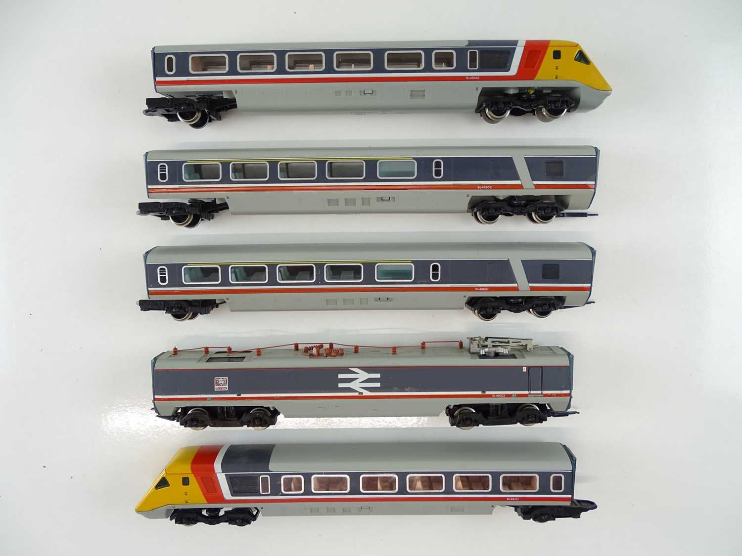 Lot 293 - An unboxed HORNBY OO Gauge Class 370