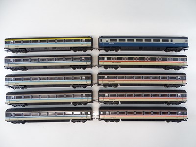 Lot 332 - A group of unboxed LIMA Mark 3 OO Gauge...