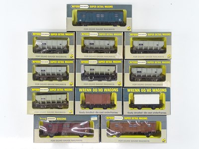 Lot 354 - A mixed group of OO Gauge WRENN wagons to...