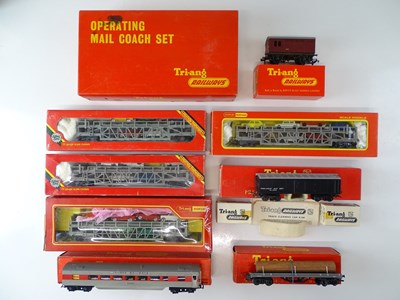 Lot 389 - A mixed group of TRI-ANG and HORNBY rolling...