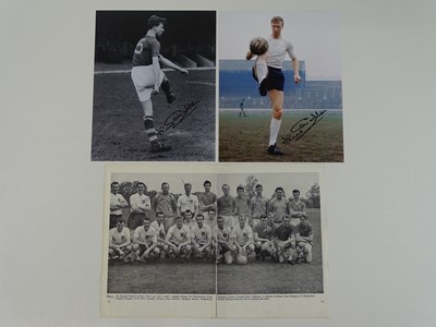 Lot 1 - 1962 ENGLAND WORLD CUP - A black/white team...